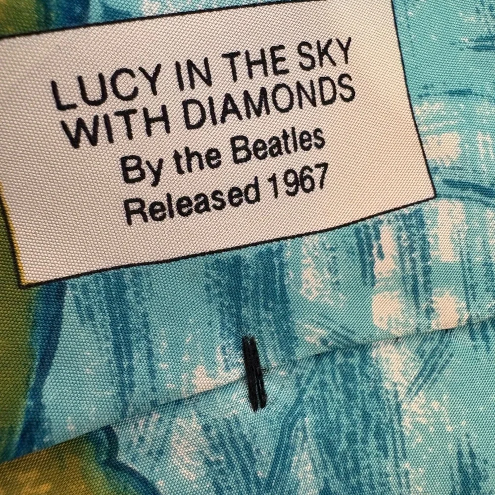 The Beatles Lucy in the Sky with Diamonds Silk Tie 1967 Licensed Mens‎